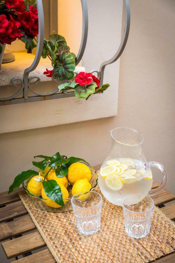 Lianelia Boutique Village House Argyrades Экстерьер фото