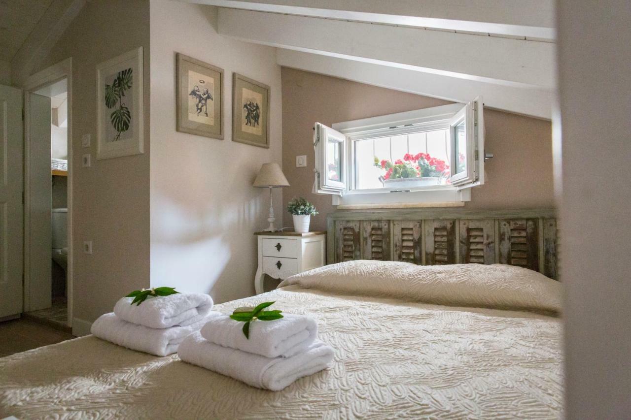 Lianelia Boutique Village House Argyrades Экстерьер фото